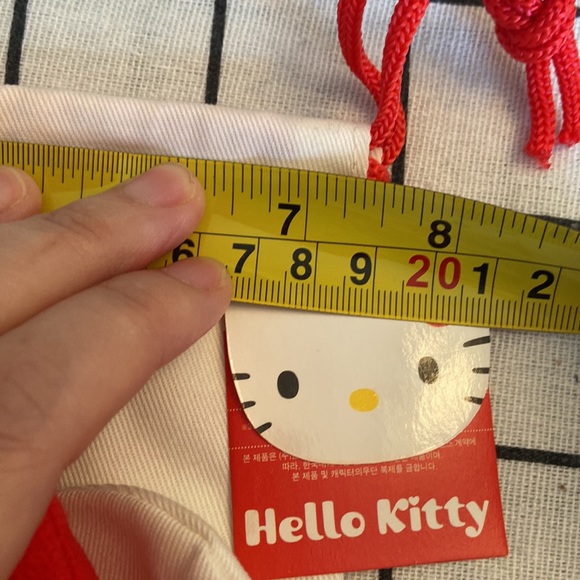 NWT Sanrio Hello Kitty drawstring pouch - Picture 7 of 7